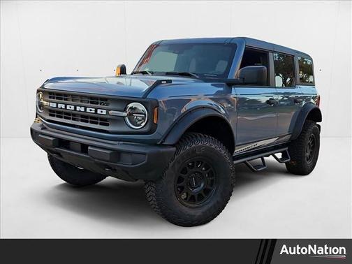 2025 Ford Bronco Base 4 Door 4x4
