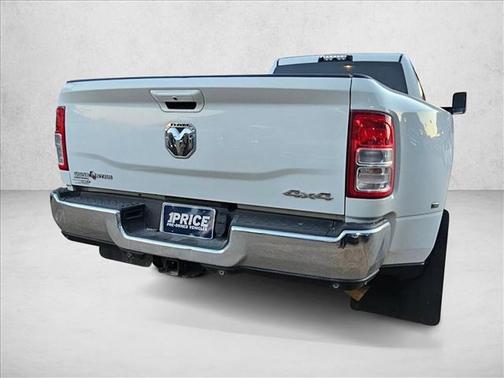 2020 RAM 3500 Lone Star Crew Cab 4x4 8' Box