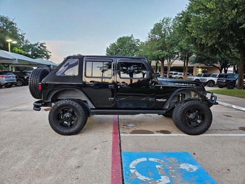 Black Clearcoat 2014 Jeep Wrangler Unlimited Rubicon