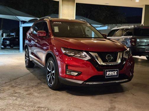 2017 Nissan Rogue SL