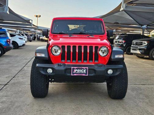 Firecracker Red Clearcoat 2022 Jeep Wrangler Unlimited Sport Altitude