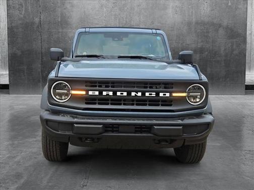 2025 Ford Bronco Base 4 Door 4x4