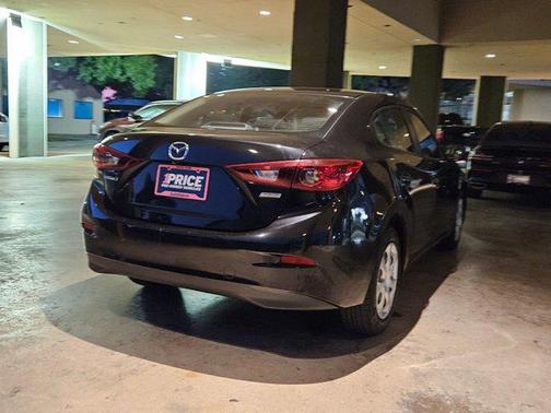 2018 Mazda Mazda3 Sport