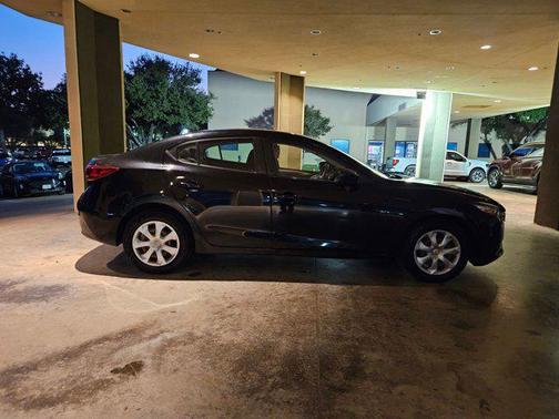 2018 Mazda Mazda3 Sport