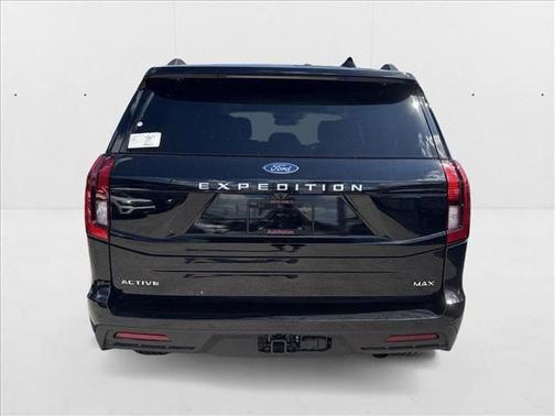 2025 Ford Expedition Max Active 4x2
