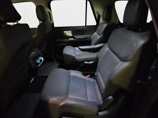 2025 Ford Expedition Max Active 4x2