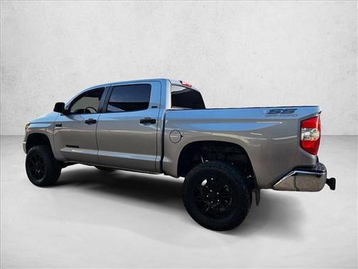 2018 Toyota Tundra SR5