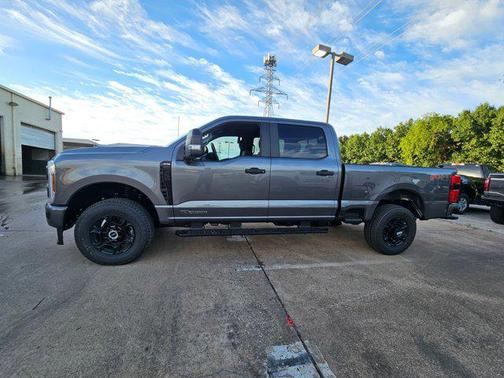 2025 Ford F-250 XL