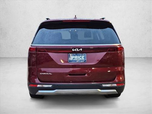 2024 Kia Carnival SX
