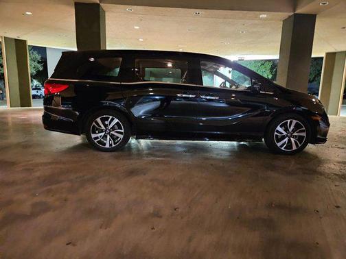 2020 Honda Odyssey Elite