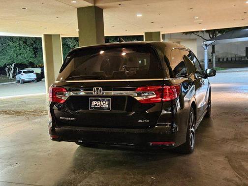 2020 Honda Odyssey Elite