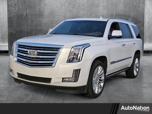 2017 Cadillac Escalade Platinum