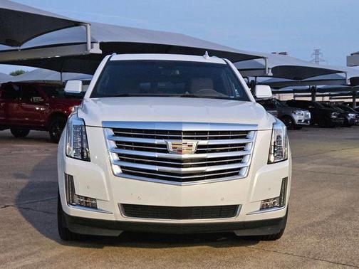2017 Cadillac Escalade Platinum