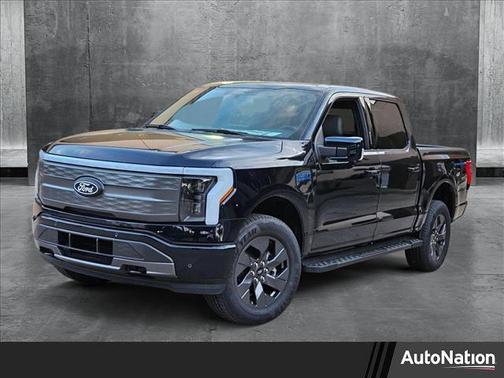 2025 Ford F-150 Lightning LARIAT