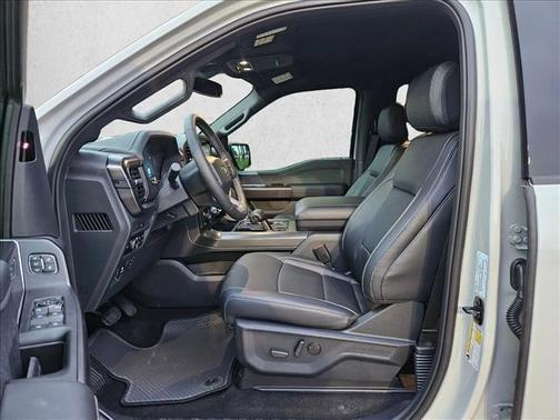Avalanche 2026 Ford F-150 Lariat