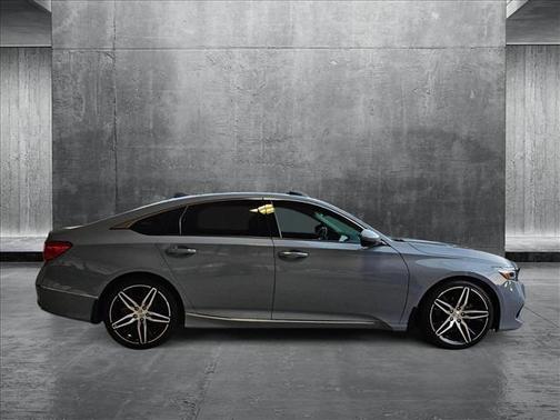 2022 Honda Accord Touring 2.0T