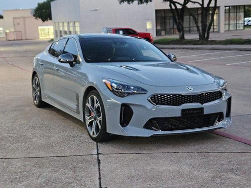 2021 Kia Stinger GT2