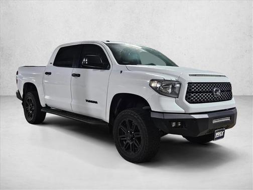 2018 Toyota Tundra SR5