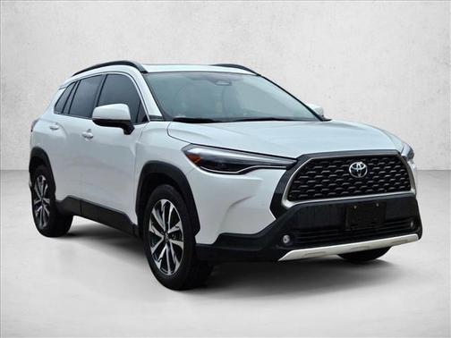 Wind Chill Pearl 2023 Toyota Corolla Cross XLE