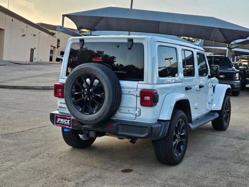 Bright White Clearcoat 2022 Jeep Wrangler Unlimited 4xe Sahara
