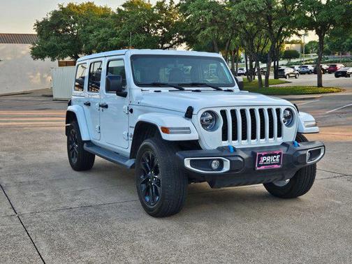 Bright White Clearcoat 2022 Jeep Wrangler Unlimited 4xe Sahara