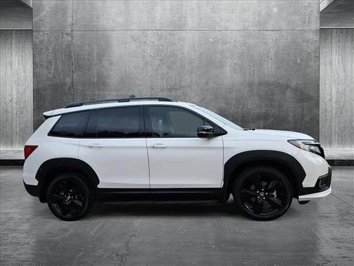 2019 Honda Passport Elite