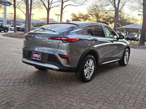 2025 Buick Envista Preferred FWD