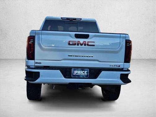 2024 GMC Sierra 2500 AT4