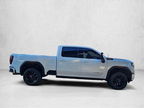 2024 GMC Sierra 2500 AT4