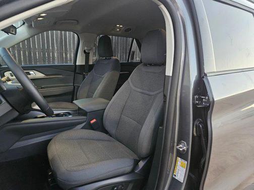 Carbonized Gray Metallic 2026 Ford Explorer Active