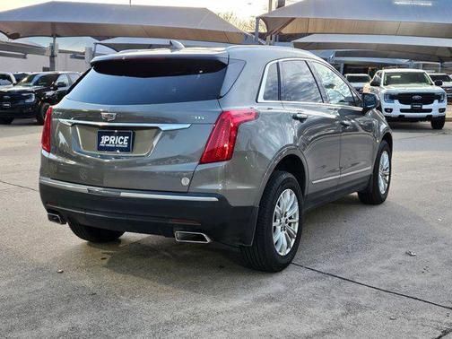 2018 Cadillac XT5 Base