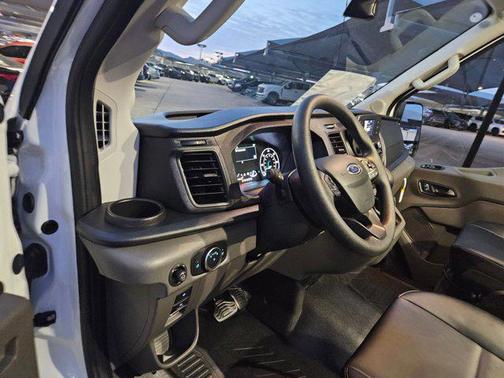 2025 Ford Transit-250 Base