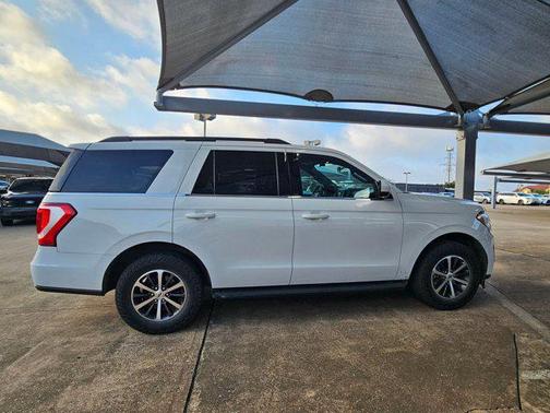 Oxford White 2021 Ford Expedition XLT