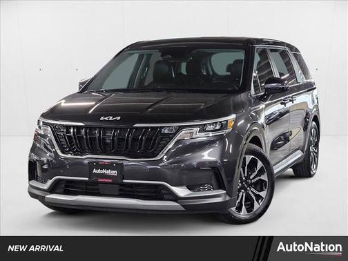 2024 Kia Carnival EX