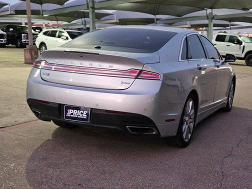 2016 Lincoln MKZ Hybrid Base