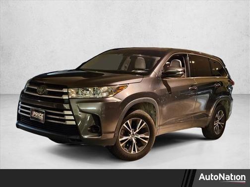 2018 Toyota Highlander LE