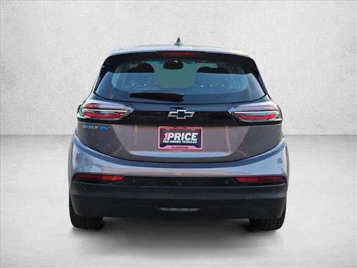Gray Ghost Metallic 2022 Chevrolet Bolt EV FWD 1LT