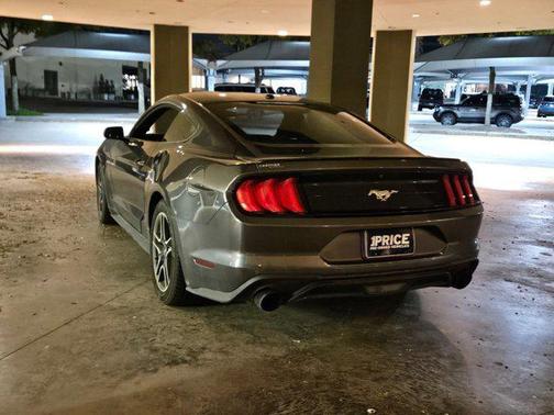 2019 Ford Mustang EcoBoost