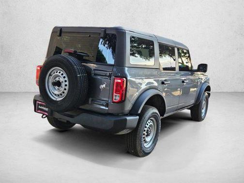 Carbonized Gray Metallic 2026 Ford Bronco Base 4 Door 4x4