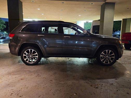 2018 Jeep Grand Cherokee Overland
