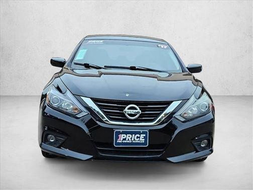 Super Black 2017 Nissan Altima 2.5 SR