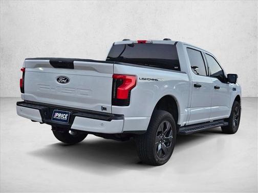 Oxford White 2024 Ford F-150 Lightning XLT