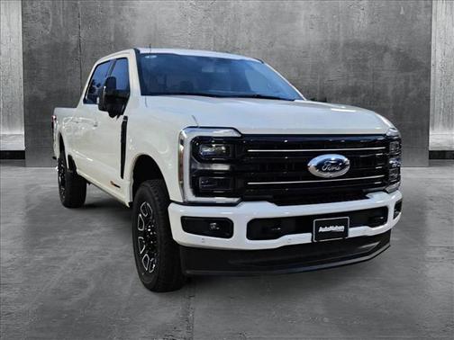 2025 Ford F-250 Platinum
