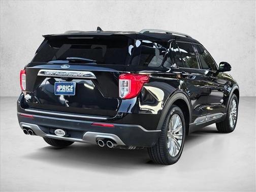 2022 Ford Explorer King Ranch