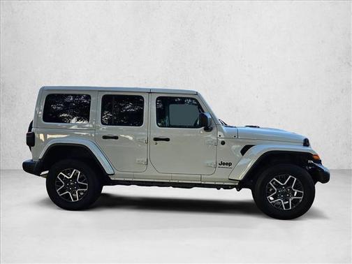 Bright White Clearcoat 2025 Jeep Wrangler 4-Door Sahara 4x4