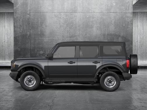 2025 Ford Bronco Base 4 Door 4x4