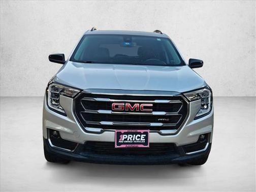 Quicksilver Metallic 2022 GMC Terrain AWD AT4