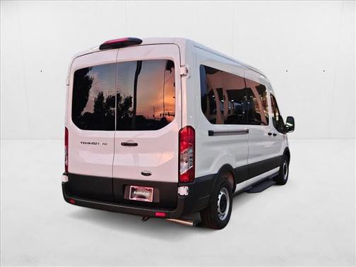 2025 Ford Transit-350 XL