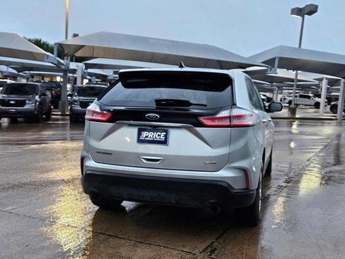 2019 Ford Edge SE
