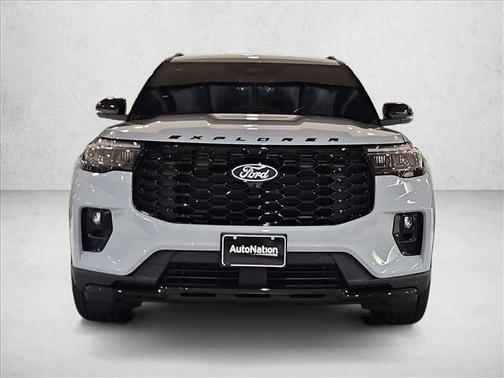 Avalanche Gray 2027 Ford Explorer ST-Line